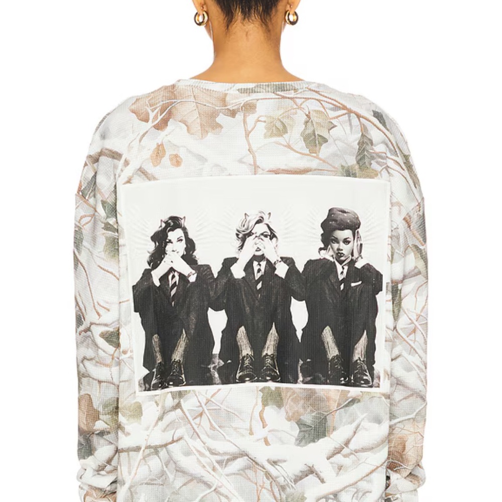 Boys Lie Camouflage Pullover Sweatshirt with Pink Logo - Picture 3 of 3